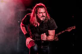 NoClass_Radio's tweet photo. 20 de febrero de 1971. Nace Andy B. Franck en Stuttgart, Baden-Wurtemberg, Alemania. Es un vocalista aleman, miembro de la banda Brainstorm. #AndyBFranck #Brainstorm https://t.co/b1YNTdI7DE