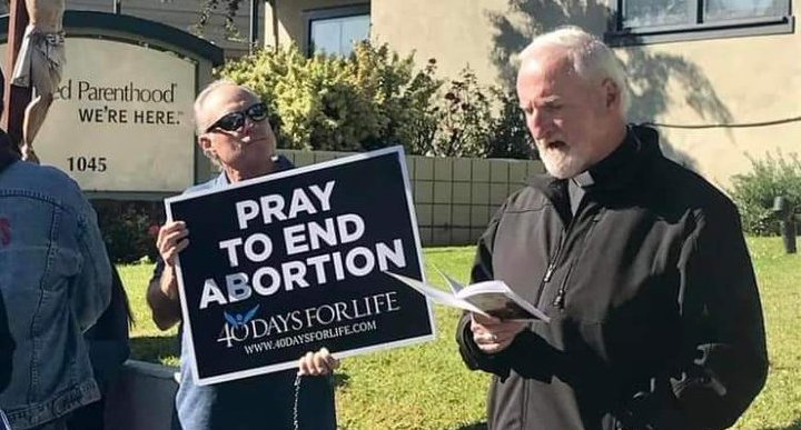 Please pray for the family and friends of Bishop Dave, who was murdered this weekend. 🙏 He was a pro-life leader who prayed at Planned Parenthood to save babies from abortions.