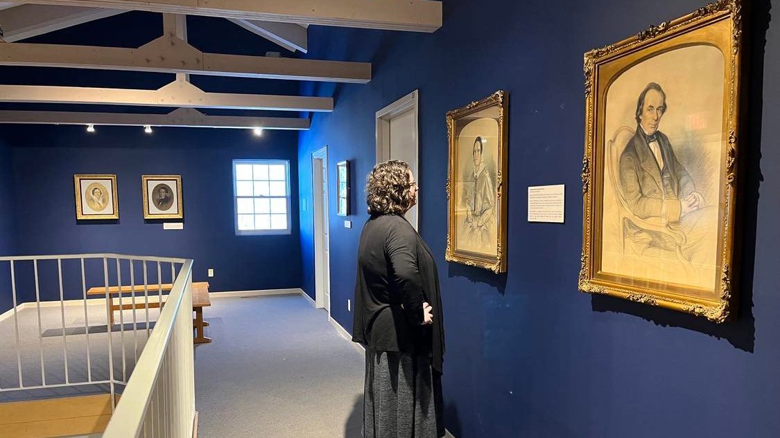 We're open today for #FamilyDay.

Visiting with children? Check out our all-new Discovery Packs!

The <a href="/LeedsGrenOGS/">LeedsGrenvilleOGS</a> is here too, sharing family tree resources (&amp; more), incl. the histories of the families on display in our exhibit of portraits by Frederick W. Lock.

#HeritageWeek