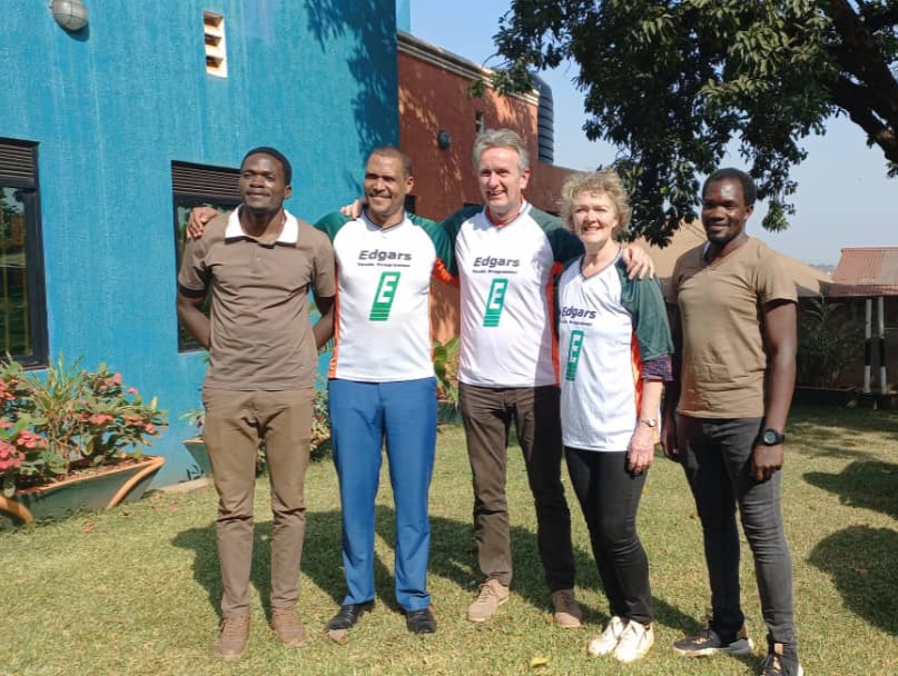 Earlier today, Frits Perton and Birgitta Perton, youth soccer development devotees from Akersloot-Netherlands paid a courtesy visit at Edgars Youth Programme Offices in Mengo. 
The Team Leader gifted them with EYP Official Jerseys.

#PlayProfessionally