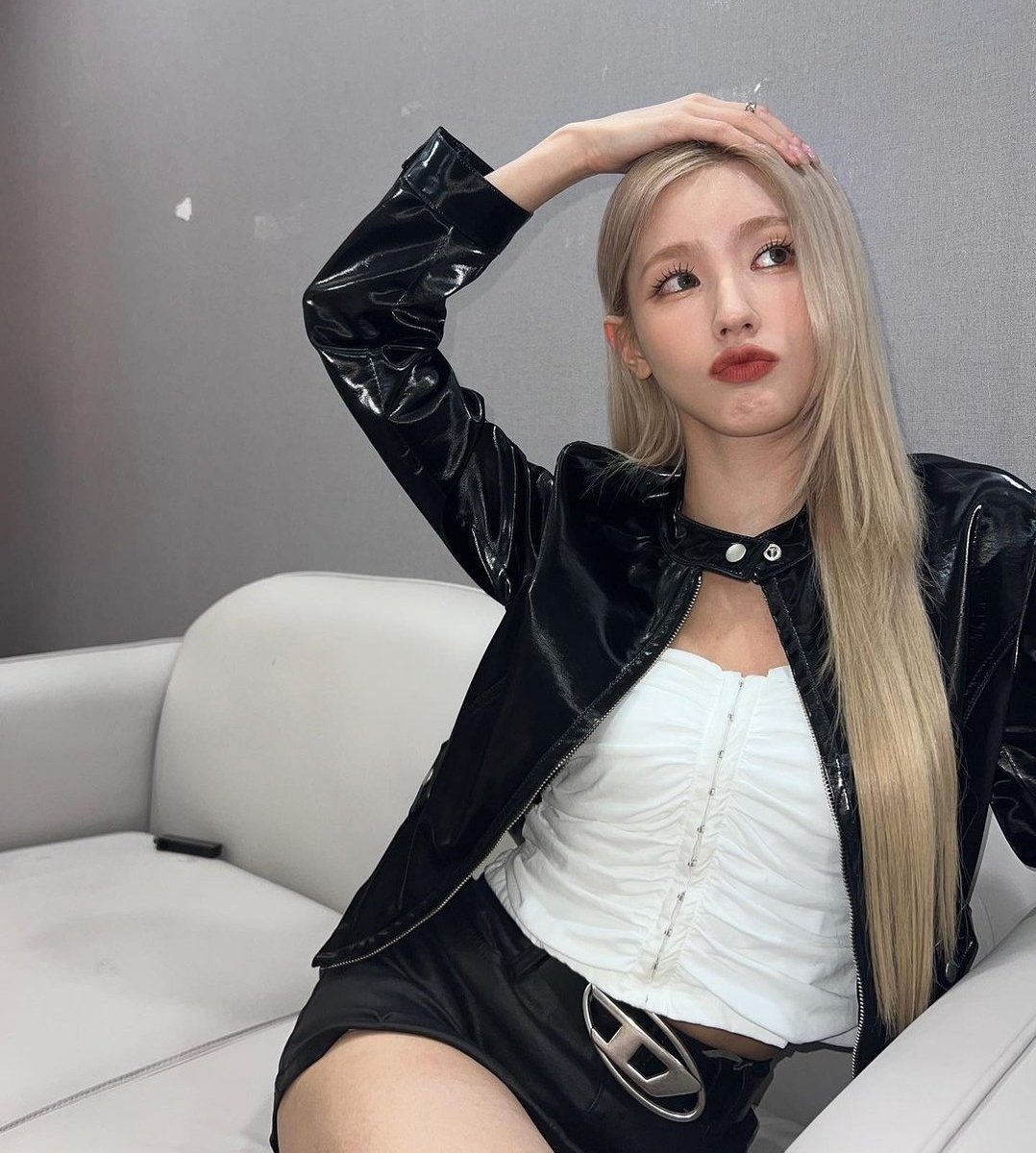 burningitRed's tweet image. ㅤㅤ ㅤㅤ
 ⠀  ׂ   @𝙗𝙪𝙧𝙣𝙞𝙣𝙜𝙞𝙩𝙍𝙚𝙙 𝘶𝘱𝘥𝘢𝘵𝘦  ˳  ׂ ۪    ˒ 
                  ╴ 20.02.23 ♡⠀      

no description.