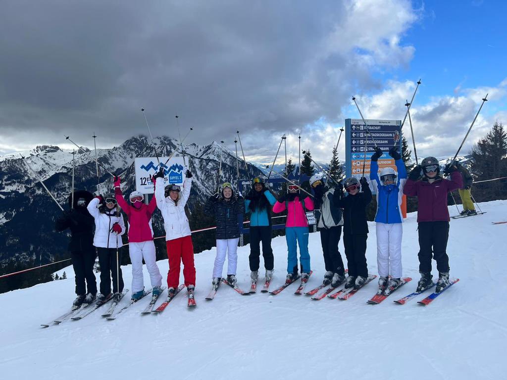 Our top group yesterday #NGHSSkiTrip2023