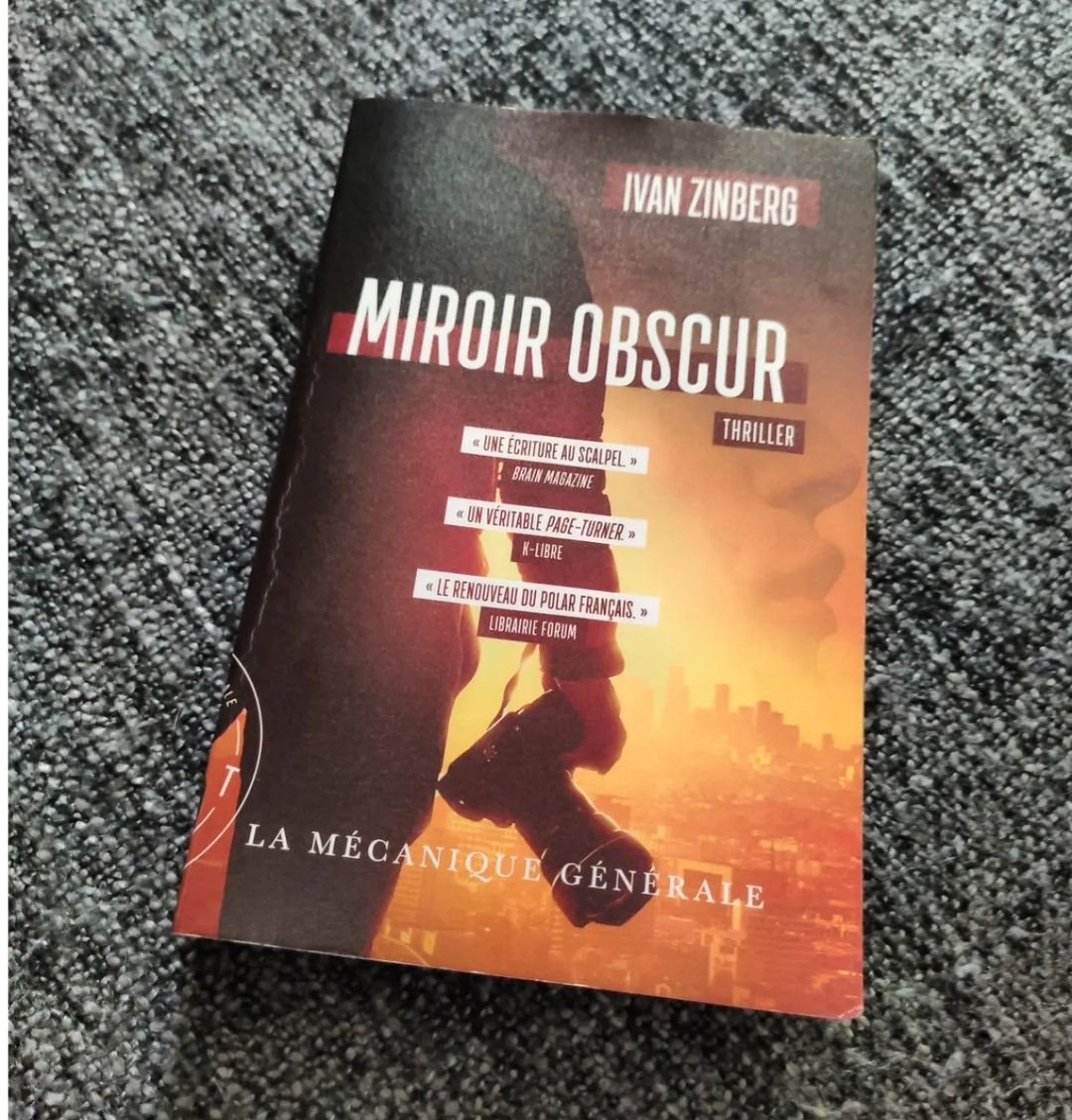 LMGeditions's tweet photo. "Vrai page Turner, j'ai dévoré ce livre qui se lit très facilement. Rebondissements assurés"

@bene_bouquine

Miroir Obscur, de #IvanZinberg - toujours disponible partout !

#ivanzinberg https://t.co/ZiATvexPzP