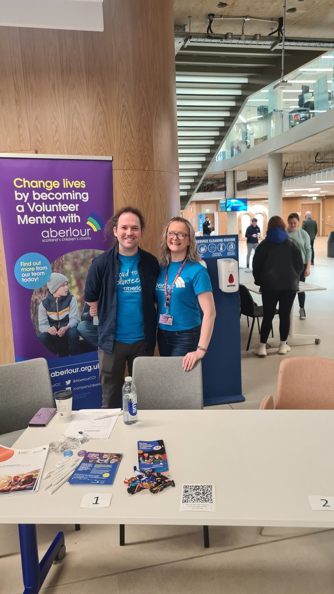 joanne_shields's tweet photo. Volunteer Stall @srcvolunteering Glasgow Uni 😀 Promoting Our Mentoring Programme! It Was Lovely Meeting The Guys Hassan &amp; Abubake From @InfoSourceOrg Looking To Recruit Loads Of Volunteers To Support Our Programme 😎 Come Say Hello 👋 #AttainMentoring #Intandem #AberlourCCT https://t.co/MXuxy4aJf6