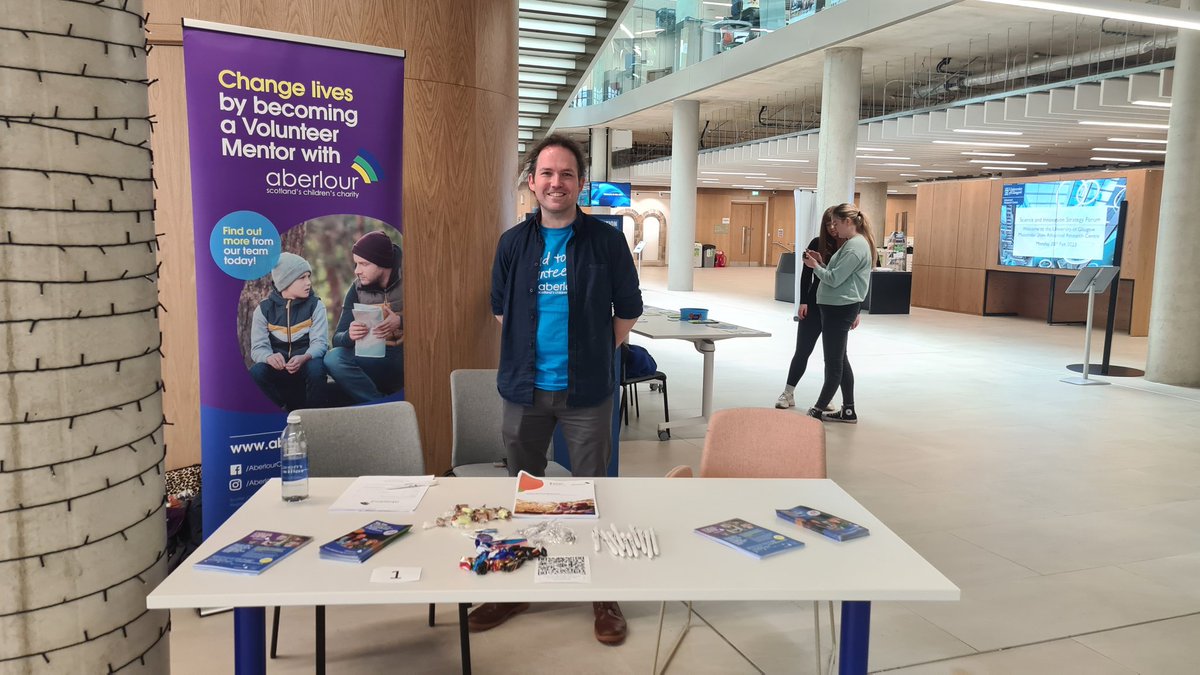 joanne_shields's tweet photo. Volunteer Stall @srcvolunteering Glasgow Uni 😀 Promoting Our Mentoring Programme! It Was Lovely Meeting The Guys Hassan &amp; Abubake From @InfoSourceOrg Looking To Recruit Loads Of Volunteers To Support Our Programme 😎 Come Say Hello 👋 #AttainMentoring #Intandem #AberlourCCT https://t.co/MXuxy4aJf6