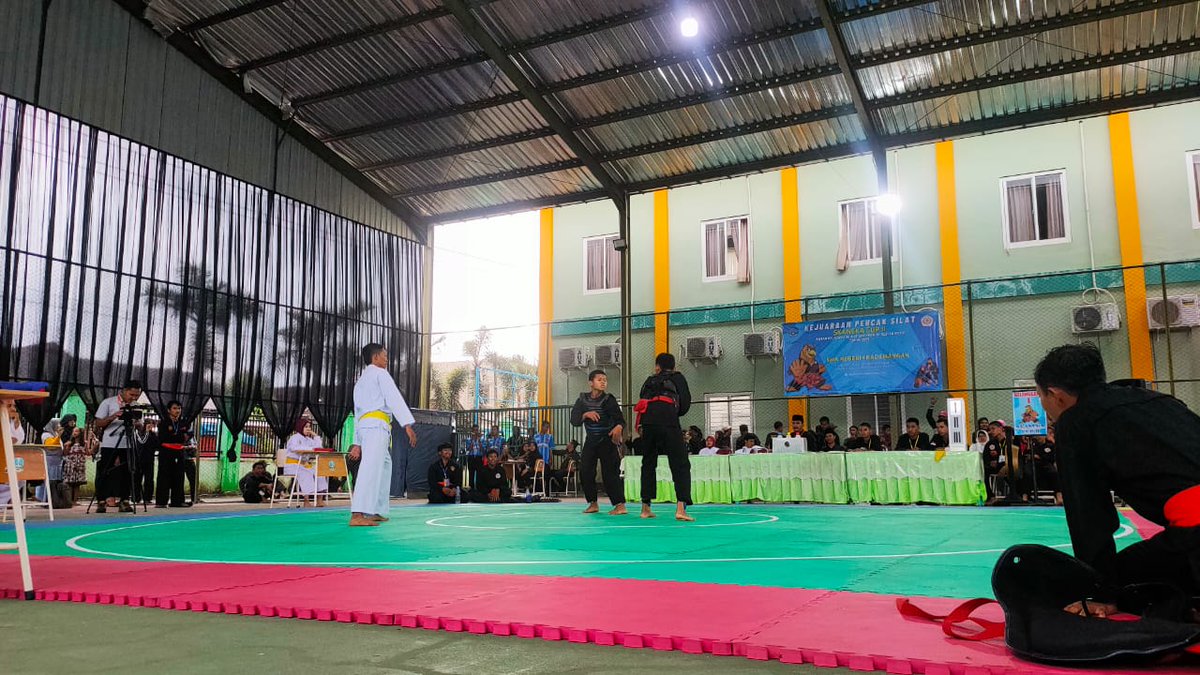 smkn1kademangan's tweet image. Skaneka Cup II
Day 1
#smk1kademangan
#ipsi
#skaneka_hits
