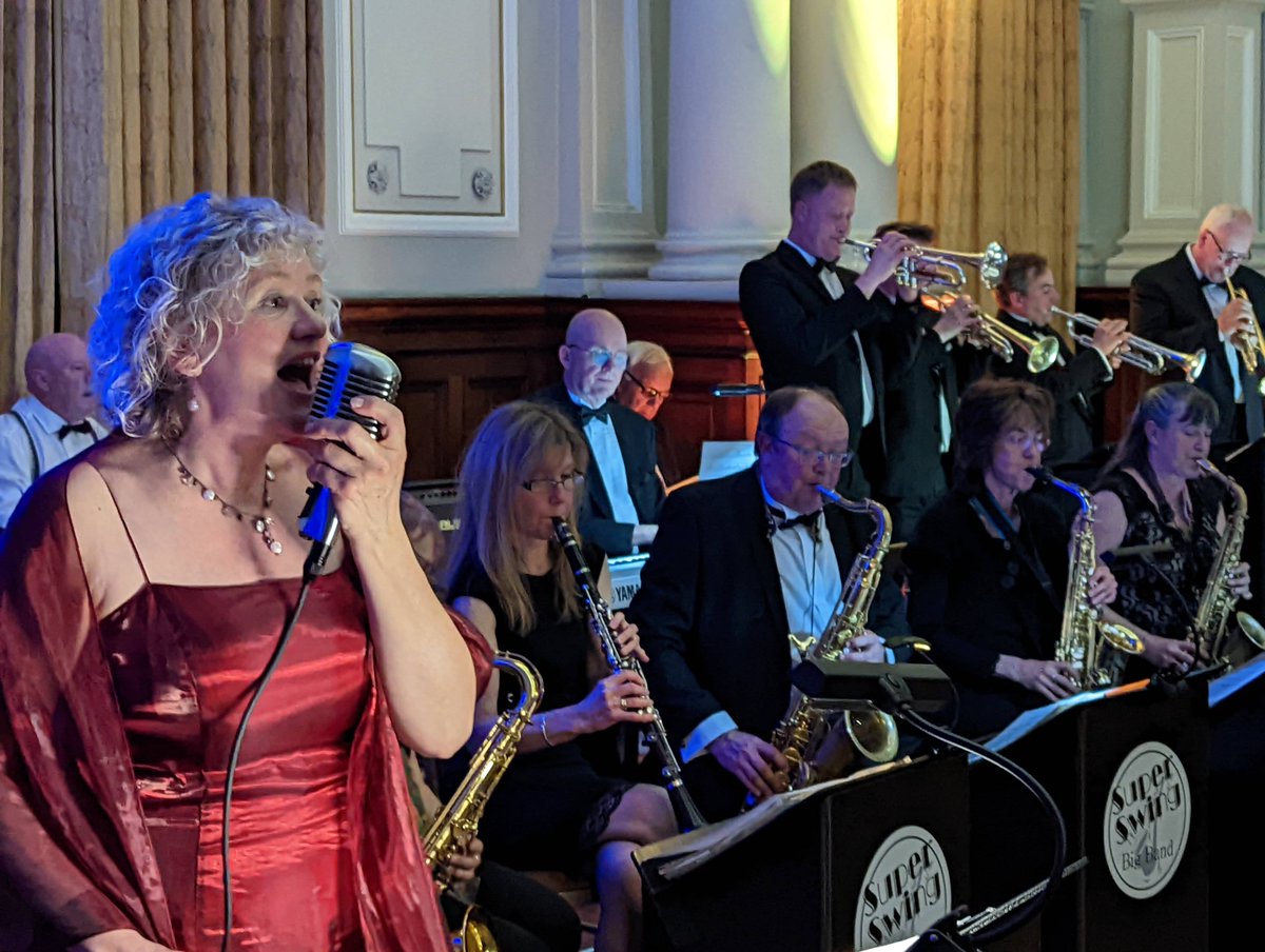 🔊 COMPETITION TIME! 🔊

We are offering you the chance to win *FOUR* tickets to our 1940s Big Band Dance event here at Town Hall! 
Head over to our Facebook page to enter! 🥰 #BigBandDance #SwingBand
