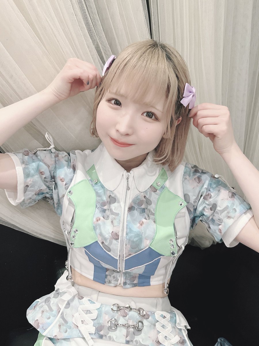 mirai_YOLOZ's tweet photo. ラスト衣装でした🤍 https://t.co/aGI6jrOwqV