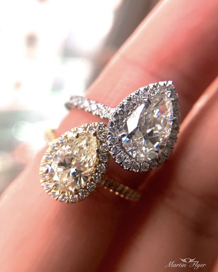 AlexandersJwlrs's tweet photo. ๐ ๐ ๐ ๐ ๐ ๐ ๐ ๐ย
Which would you choose?
ย ย ย ย ย ย ย ย ย ๐ or ๐ค
#MartinFlyer at #AlexandersJwlrs
#FlyerFit
#PearShapedDiamonds
#EngagementRings
#Engaged
#PearShapedEngagementRings
#Diamonds
#YellowGoldย
#WhereTheFourStatesGetEngaged https://t.co/7Bdt8qBU2x