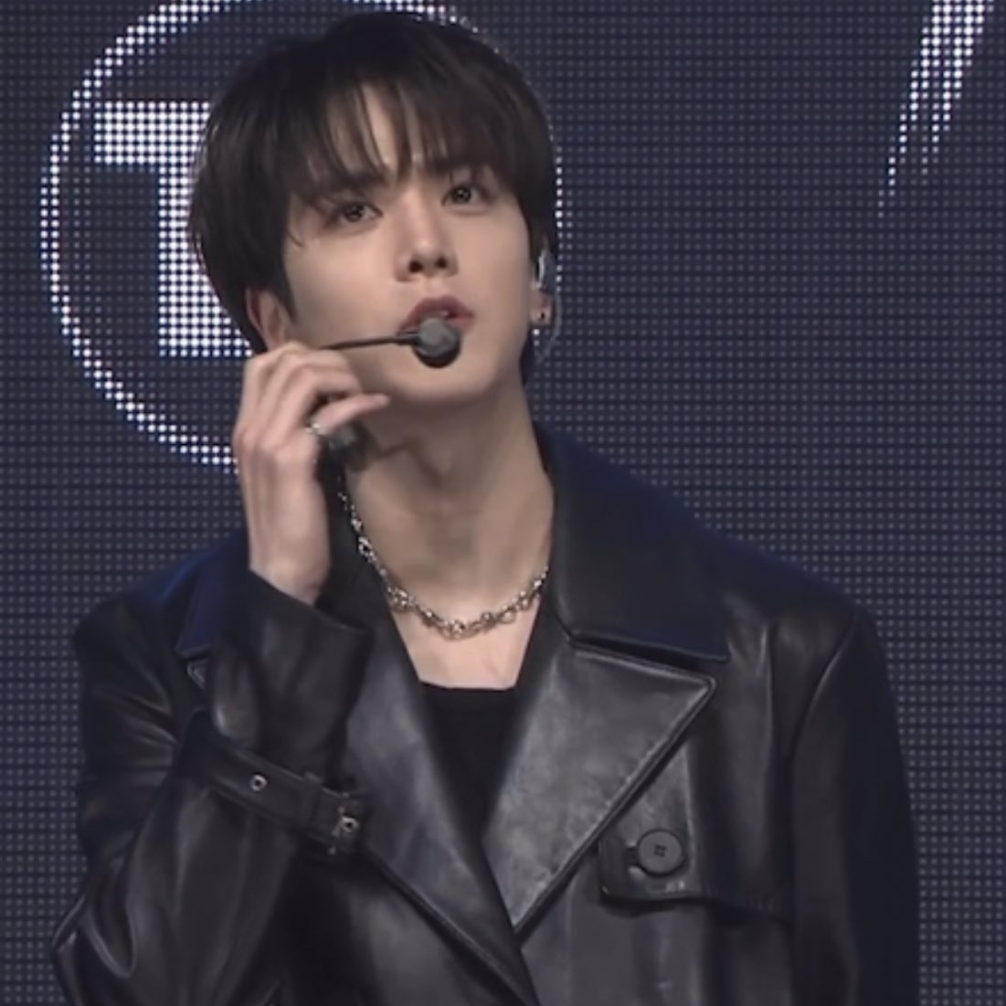 프롬 tweet media
