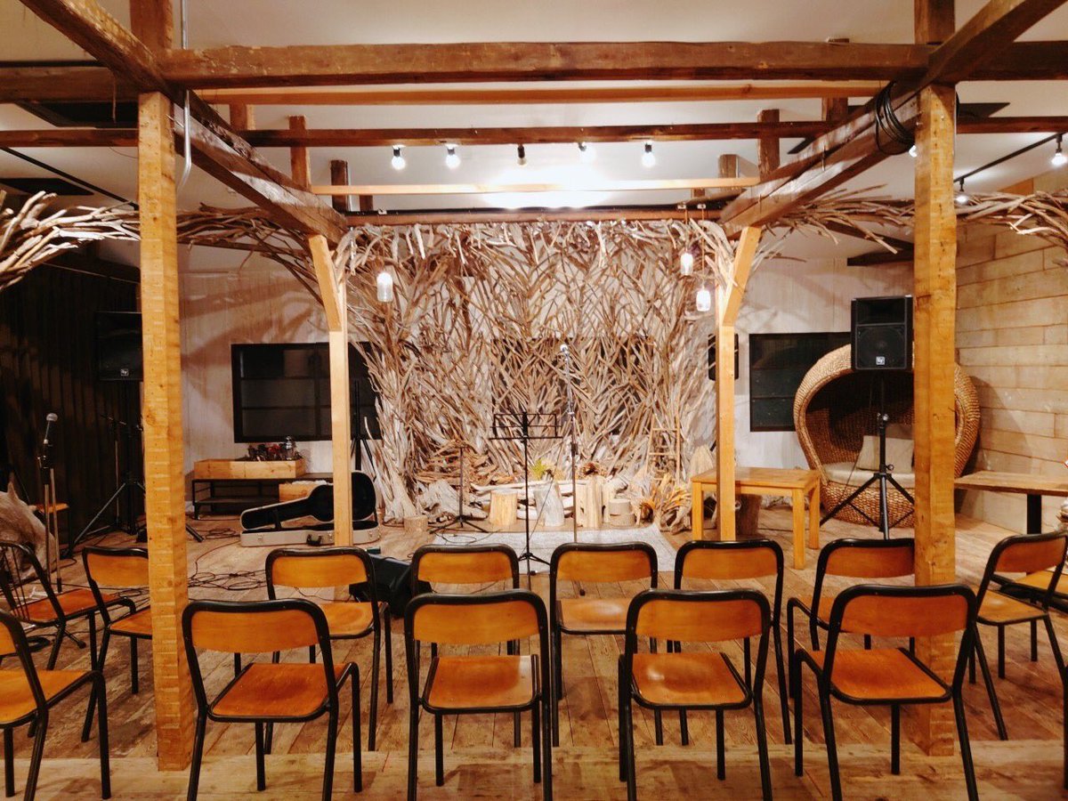KiyoTravel's tweet photo. 昨日は、僕の会社主催で音楽イベントを開催しました。
大好きな音楽で、このように色んな人の力を借りながらイベントを実現できる事が本当に嬉しいです♪
これからも主催側の事もアンテナを立てながら全国のフェスに行きたいですね😊

#梶清智志 
#旅行
#音楽イベント
#フェス https://t.co/yuOUwjKWUn