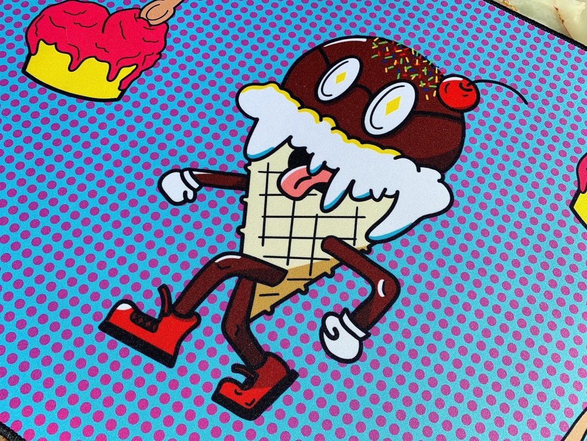 INTEDESK's tweet photo. Shining Mr.Summers deskmat 90x40 cm - 3 mm.🍦🍦🍦
Available for anyone who want it ✨✨✨
.
#pcsetup #deskmat #deskpad #mechanicalkeyboard #gamer #pcgaming https://t.co/UCnPLBs86h