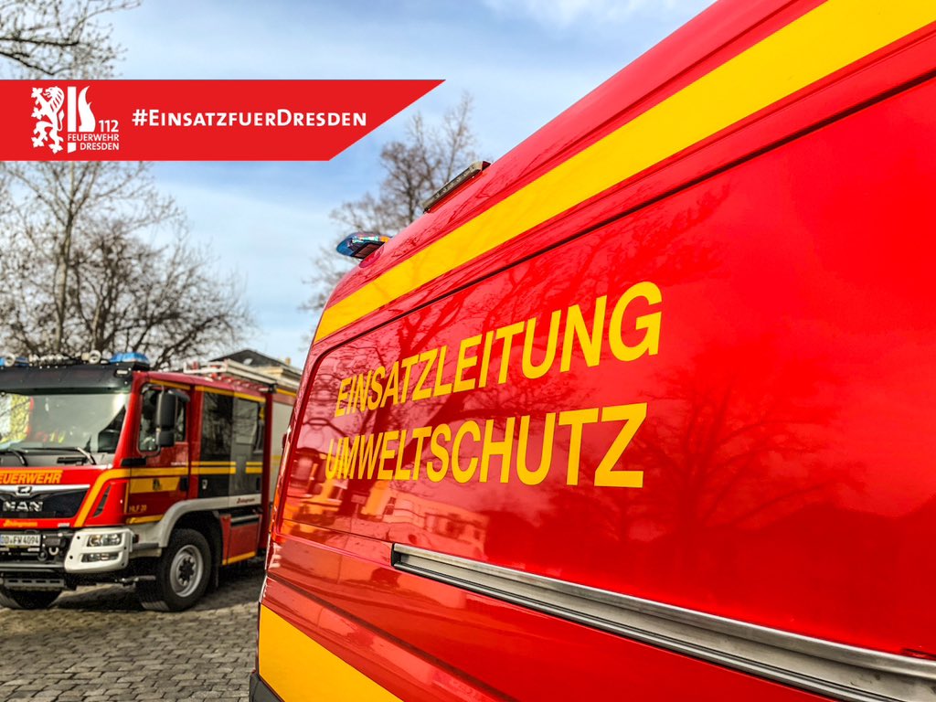 #Gasausströmung in @stadt_dresden #Cotta

Bei Bauarbeiten wurde eine Gasleitung beschädigt. Wir sind vor Ort und erkunden die Lage. 

⚠️Die Weidentalstrasse ist derzeit voll gesperrt. Bitte meiden Sie diesen Bereich weiträumig!

#EinsatzfuerDresden #Dresden