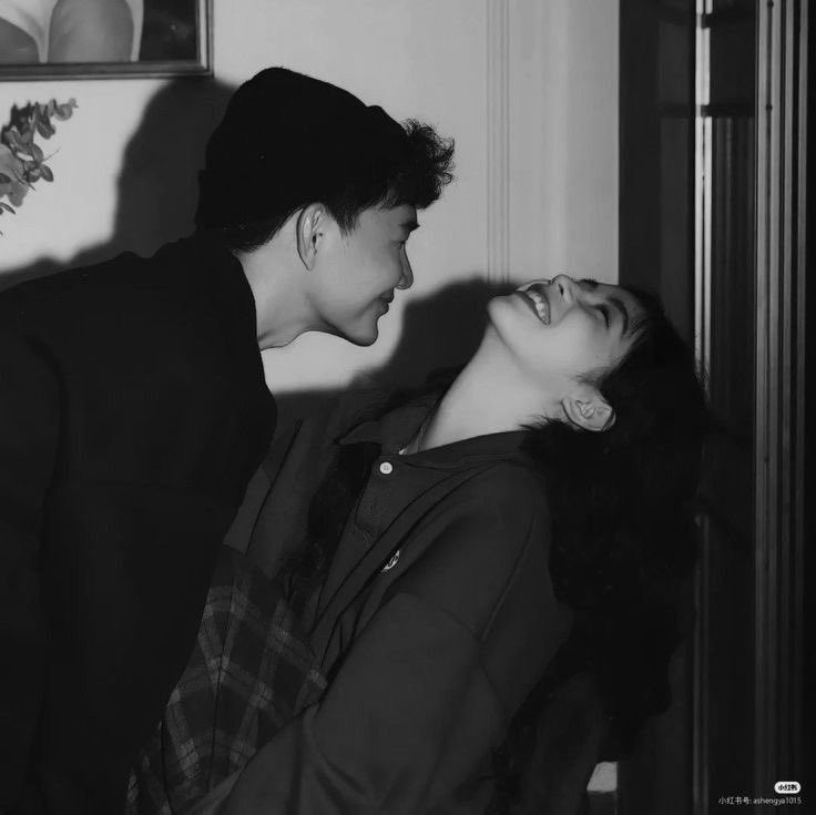 الحب ليس للأول، الحب للأفضل حتي لو كان عاشرا.🖤