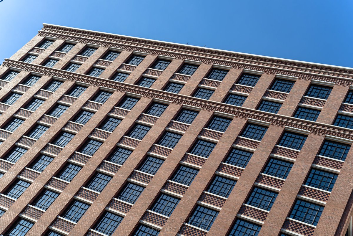 8 Harbord Square, Wood Wharf. #eightharbordsquare #woodwharf #architecture #construction #london #photography #brick