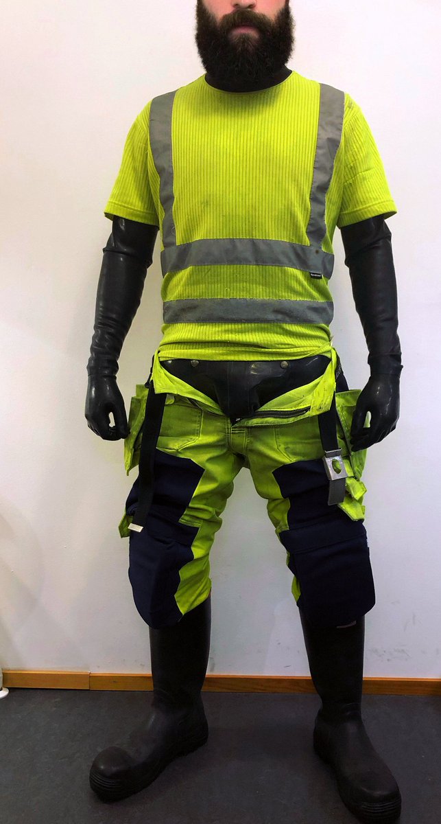 diverpup on Twitter "Rubberized workie"