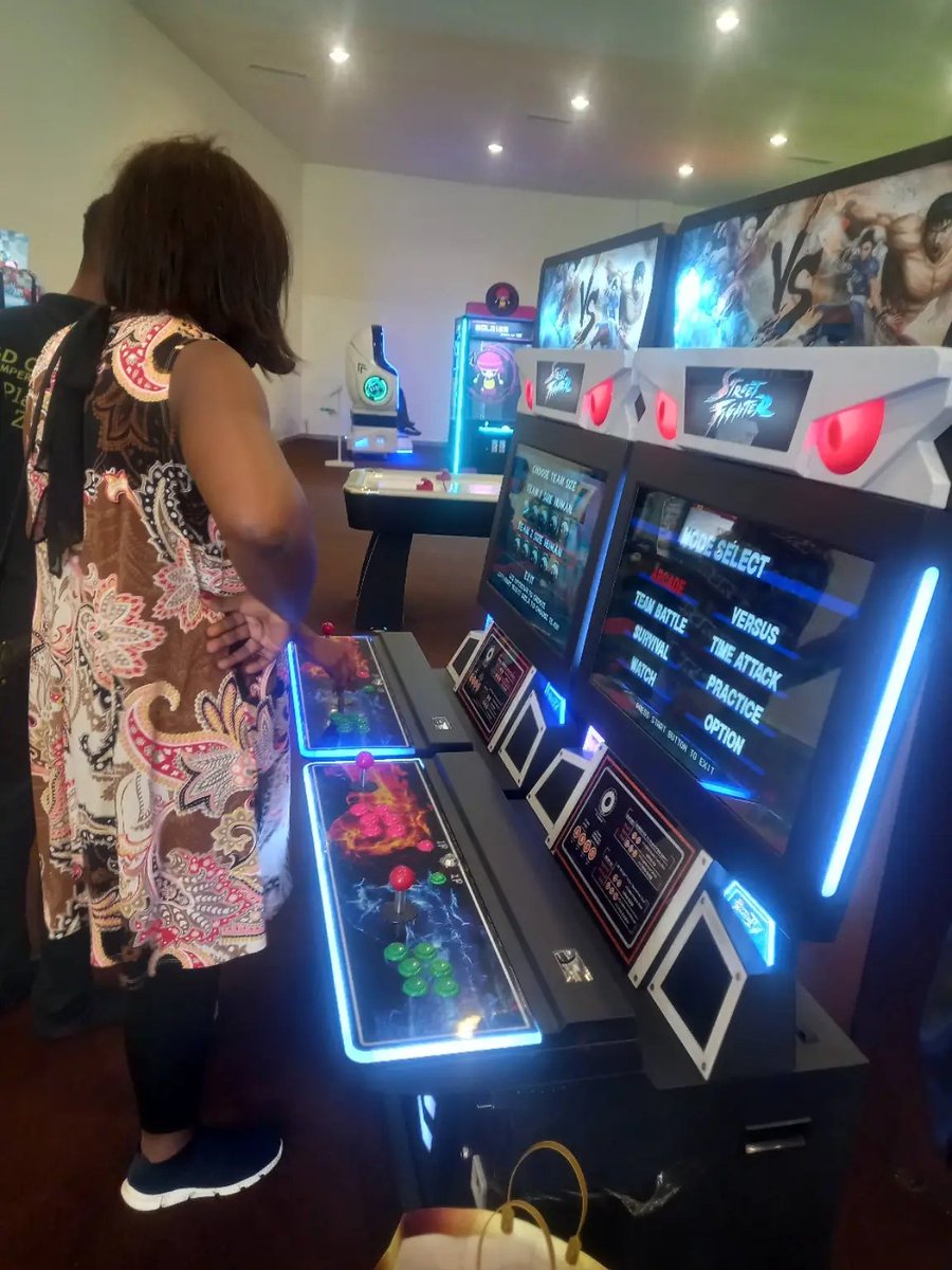 PinnacleZone's tweet photo. Bringing you the best and exciting place to have fun, for your family relaxation, party, group outing etc.
Virtual reality ✅
9D and 6D✅
Various acade games✅
Dance studio✅
Visit pinnacle game zone @ Pinnacle mall.
Christ Embassy way 
Asese
For enquiries contact 08024900431. https://t.co/06XFq4NUaK