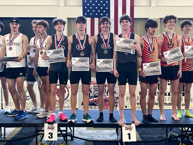 DBHS_TrackXC's tweet image. Congratulations to the Boy's DMR team for winning the State Indoor Track meet in Nashville with a time of 10:24. They broke the state indoor record and posted a Top 10 time in the USA.  Members are Dane S, Caleb H, Brayden S, and Luke M.

#StateRecord
#RollTribe
@KCS__Athletics