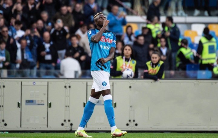 sanmiomotosho's tweet photo. Where is Osimhen
Played:19
Goals: 18
Assist: 3
#WhereIsOsimhen @goal https://t.co/uPEXNojsyi