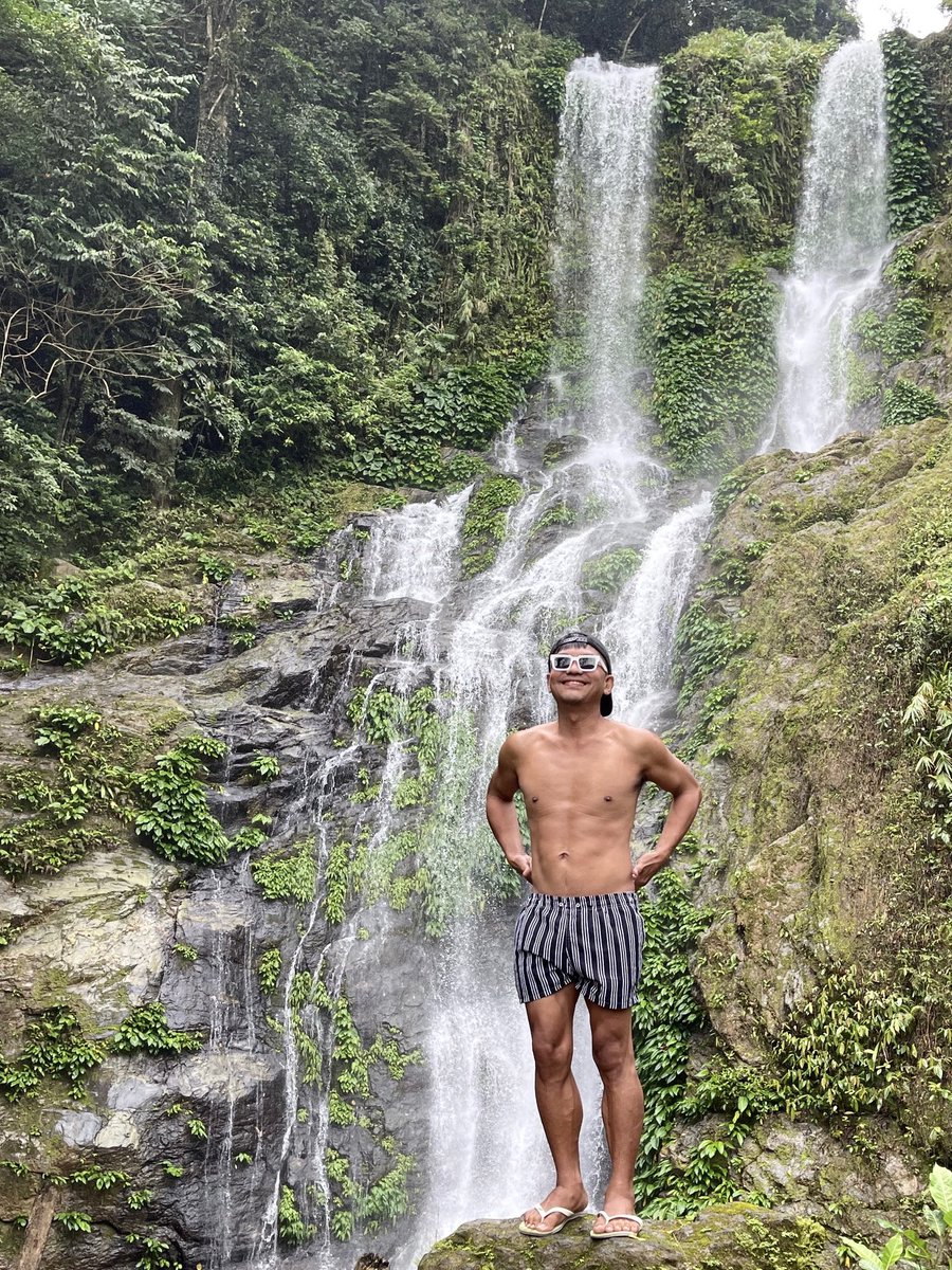 markiecastillo's tweet photo. Water you doing? https://t.co/dsgWoBEtzX
