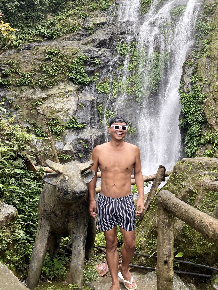markiecastillo's tweet photo. Water you doing? https://t.co/dsgWoBEtzX