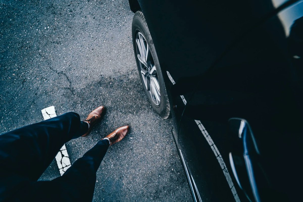 psngrapp's tweet photo. Thinking about providing employees with a company car? Consider these risks before you do. 
https://t.co/rI9D1sZx3i https://t.co/YWAFfX8Ntn