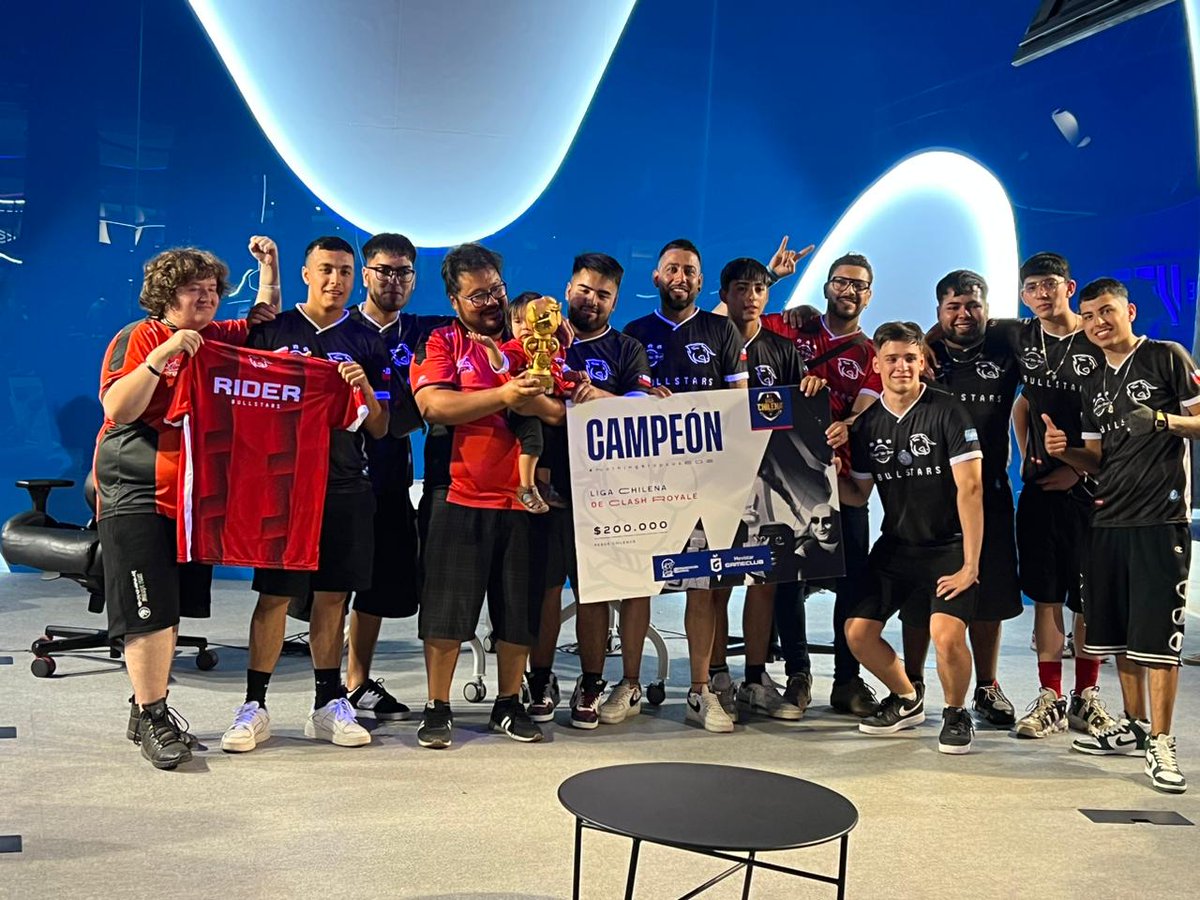 carliiitossyoel tweet media