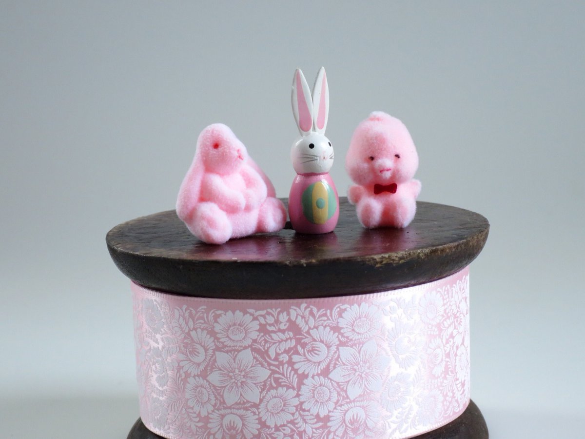 swirlingO11's tweet photo. Miniature Easter Figures for Decoting a Basket or Dollhouse https://t.co/QrC87lZxb4 #SMILEtt23 #TMTinsta #EteamUnity https://t.co/7dSDjXBe3F