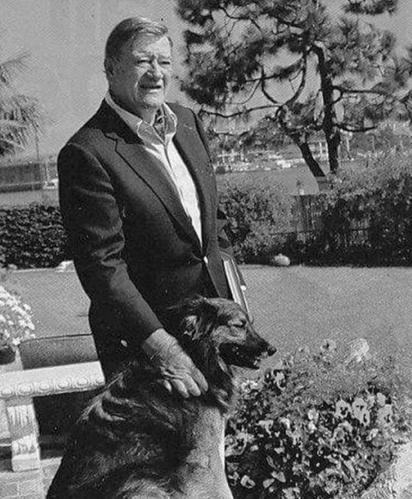 Happy #LoveYourPetDay. John Wayne loved dogs & his nickname, Duke, came from his childhood dog. The two were inseparable & came to be known as Big Duke & Little Duke. The Wayne family always had dogs around.

#JohnWayne #LoveYourPets