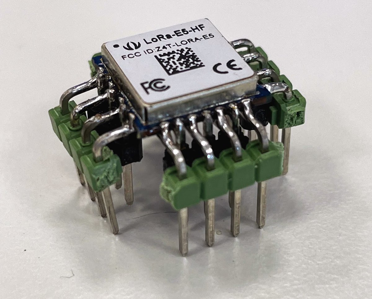 dyconics's tweet photo. Experimenting with the tiny LORA -E5 module from  Seeedduino.

https://t.co/KheD05TL5A

#Arduino #ESP32 #esp8266 #stm32 #LoRaWAN #LoRa #IoT #RFTechnology https://t.co/xruqncyRa1
