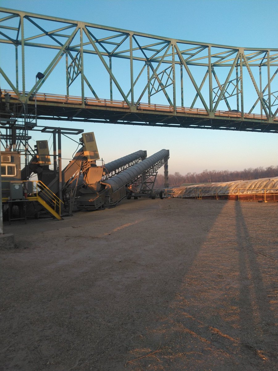 David R Wessel tweet media