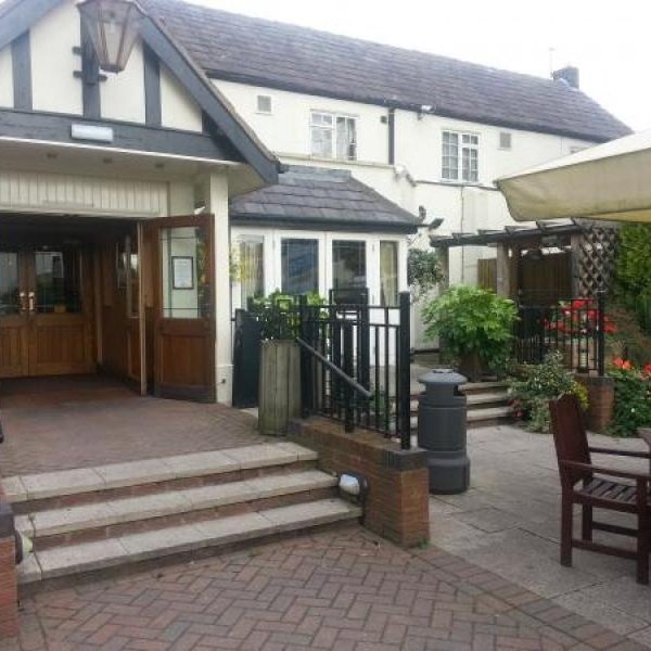 #NewProfilePic #formby #pubs #emberinns #therailwayformby