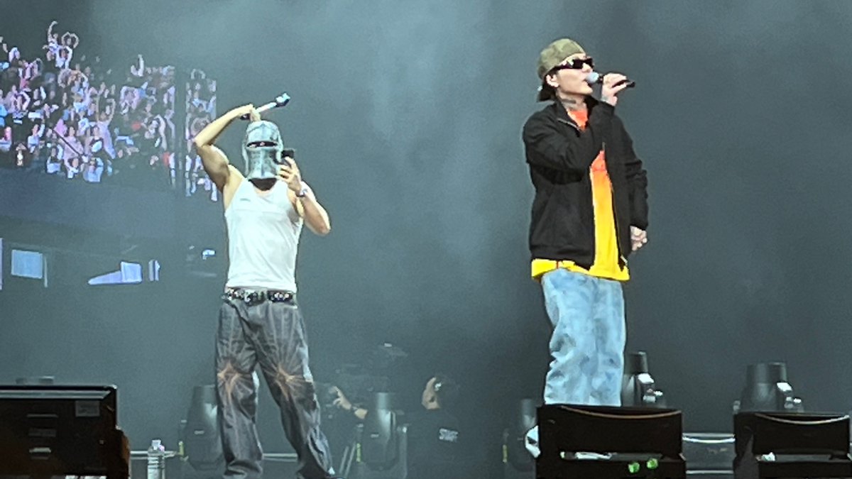 iam_urmummy's tweet photo. [MIKFESTIVALPARIS] 
C’était sensationnel 🕶🤏
Tlm appréhendait mais les gars c’était terribleeeee ‼️ 
#MIKFESTIVAL #JJANGYOU #KIDMILLI #BIGNAUGHTY #HANYOHAN #GIRIBOY #GSOUL #CL #JAYPARK #DJDNOPF #DJAPRO 🫶🏻🔥 https://t.co/OlYN6RdlLy