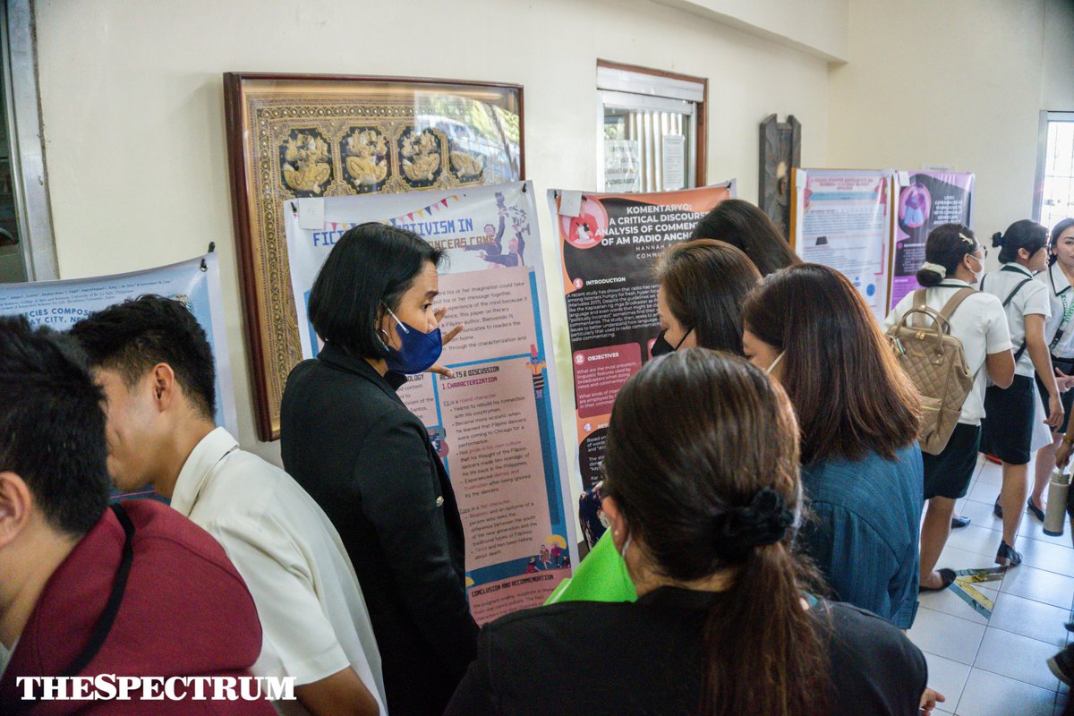 TheSpectrumUSLS's tweet photo. Keeping the academe alive, the College of Arts and Sciences held its 7th Research Caravan Poster Presentation, where students and faculty presented their studies at the Main Library. https://t.co/ntqefRqHRp
