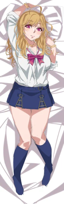 ギャルお嬢の抱き枕欲しすぎて咽び泣いたのでラフ描いた 