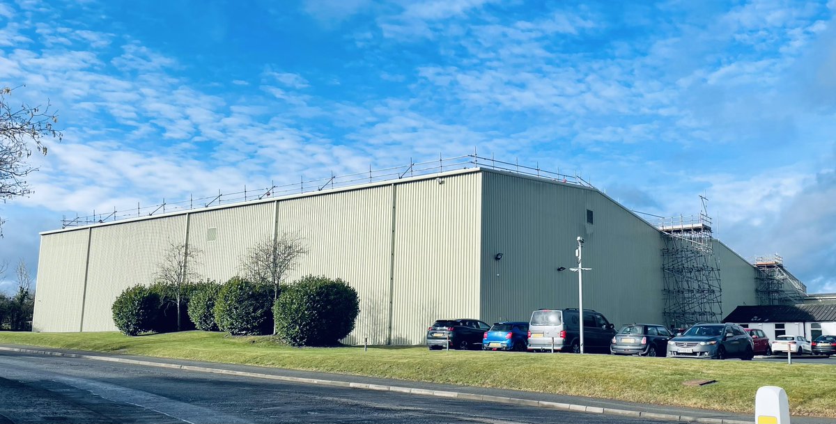 LtdDeva's tweet image. Designed Free Standing Loading Bay ✅
Designed Free Standing Access Tower ✅
282m Designed Free Standing Triple Edge Protection ✅

All erected for Solar Panel Installation ☀ 

#Devascaffolding #Edgeprotection #Loadingbay #Accesstower #Freestanding #Solarpanels #Scaffolding