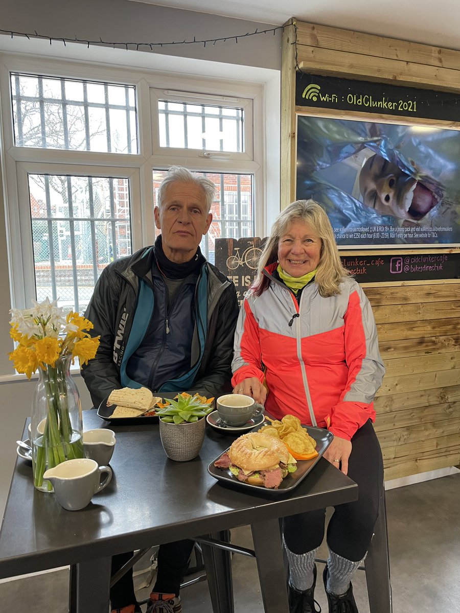 RuthMayorcas's tweet photo. Lovely ride today out to #RanmoreCommon, shame no sun like yesterday but still a fab place to cycle and delicious food #oldclunkercafe. https://t.co/zPqwAoj1GI