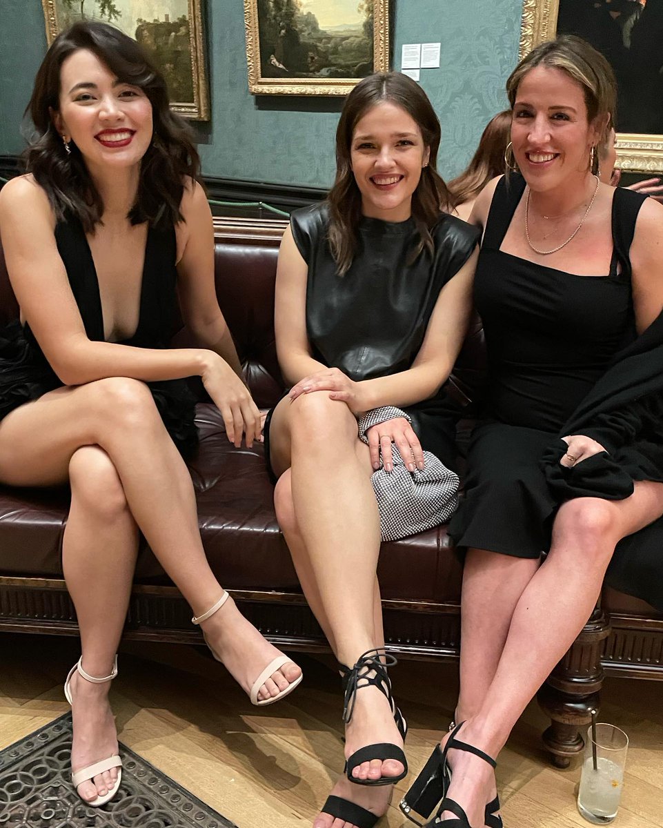 JessHenwickFan's tweet photo. 📷Jessica Henwick via Instagram:
"We survived .@bafta week!! Congratulations to all the winners and nominees, what an incredible night. .@richard.e.grant was the sweetest host and of course .@littlesimz you smashed it.
See you next time, #BusGirl. ❤️" https://t.co/remzUg3Sfp