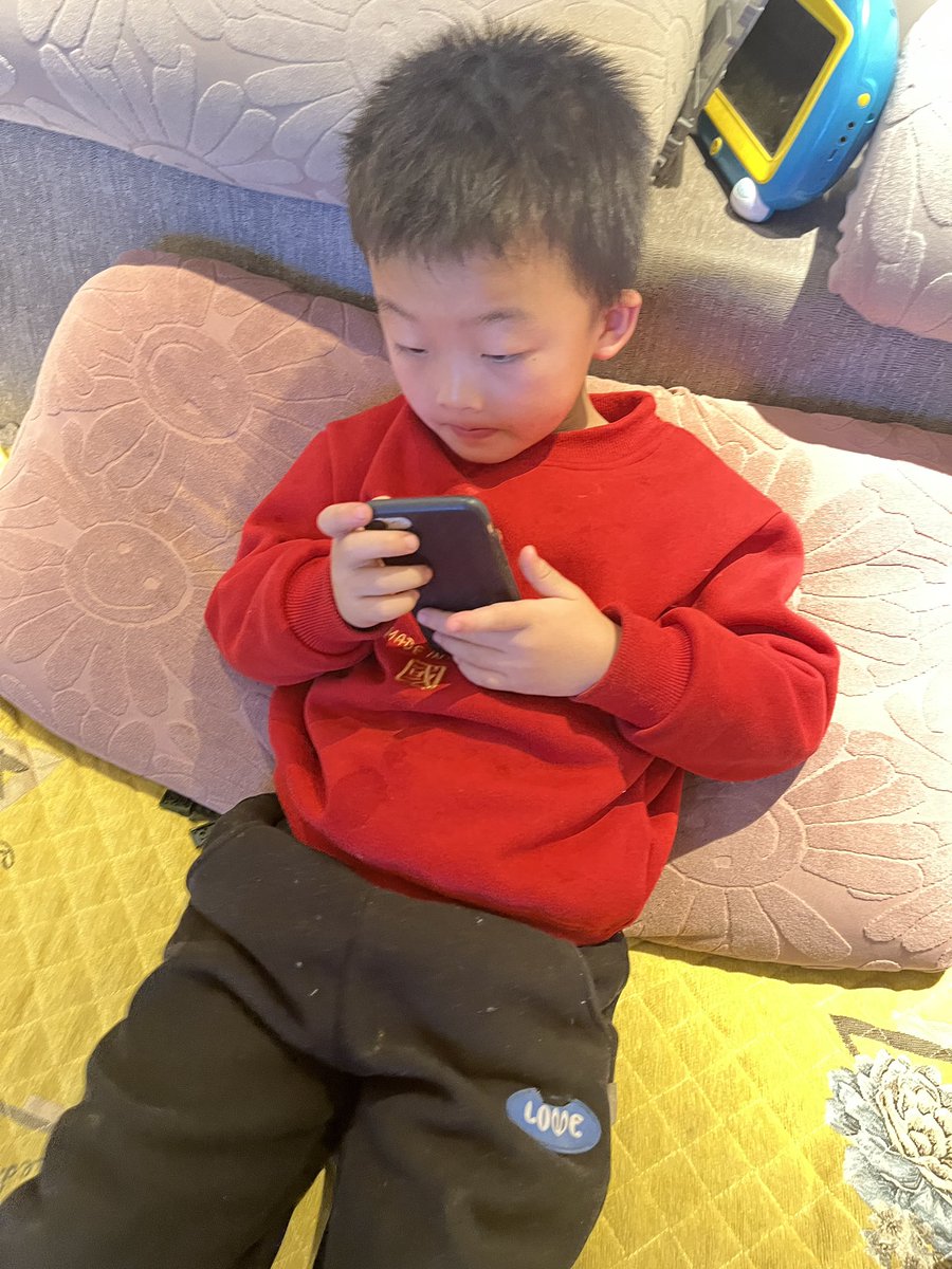 32岁生日  开启一段全新旅程 未来一切安好