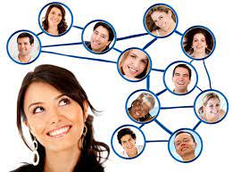 LMSociales17's tweet photo. 5. Sentirse parte de un grupo. Es indispensable que los niños y adolescentes se sientan parte de un grupo: la familia. Luego irán construyendo su mapa social, sus amigos, compañeros, conocidos, etc. https://t.co/5yFgmzY8iF