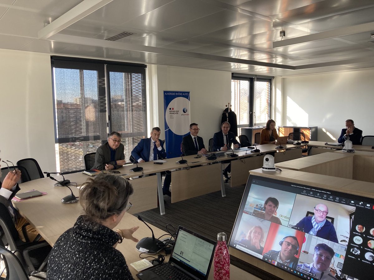 🤝 Convention partenariale : travailler main dans la main avec la CPME #AuvergneRhôneAlpes et <a href="/Dan_Villareale/">Daniel Villareale</a>
Un engagement pour accompagner les besoins en #recrutement des #entreprises et le développement des #compétences des demandeurs d’#emploi 
<a href="/CPMEnationale/">CPME</a>