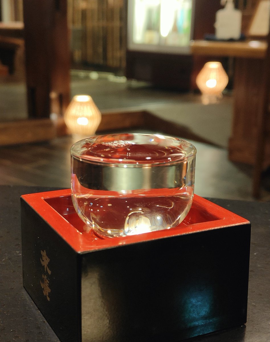 omsbski's tweet image. 日本酒のクリアで清らかなイメージ撮れないかなぁ。と悩む。
#oppofindx3pro