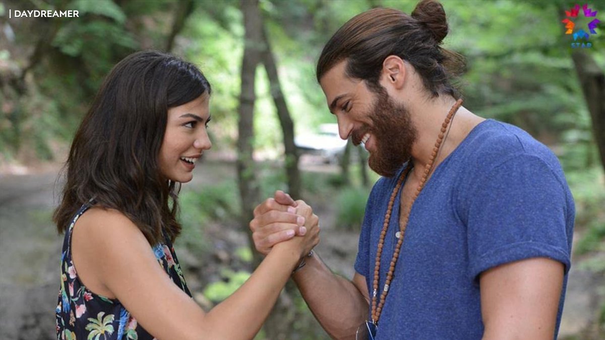 MXbyPrimeVideo's tweet photo. Love is... being crazy together 💙
#Daydreamer #MXVDesi #Love #Turkey #Turkishshow #TurkishWebseries #TurkishDrama https://t.co/VCNjTEt7kP