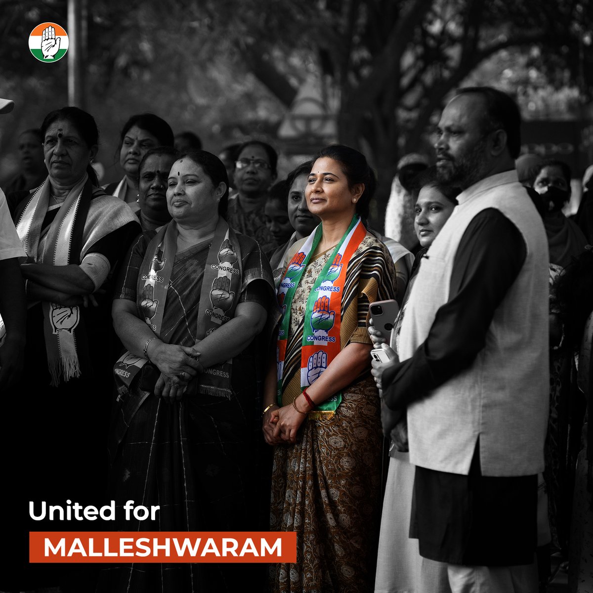 RashmiRKOffl's tweet photo. The protest to protect Malleshwaram from the unscientific Sankey flyover project led by KPCC president Shri D K Shivakumar will not stop till the commission seeking government withdraws it.
#savebiodiversity #savesankeytank
@DKShivakumar @siddaramaiah @INCKarnataka https://t.co/Rwu3u8WJmT