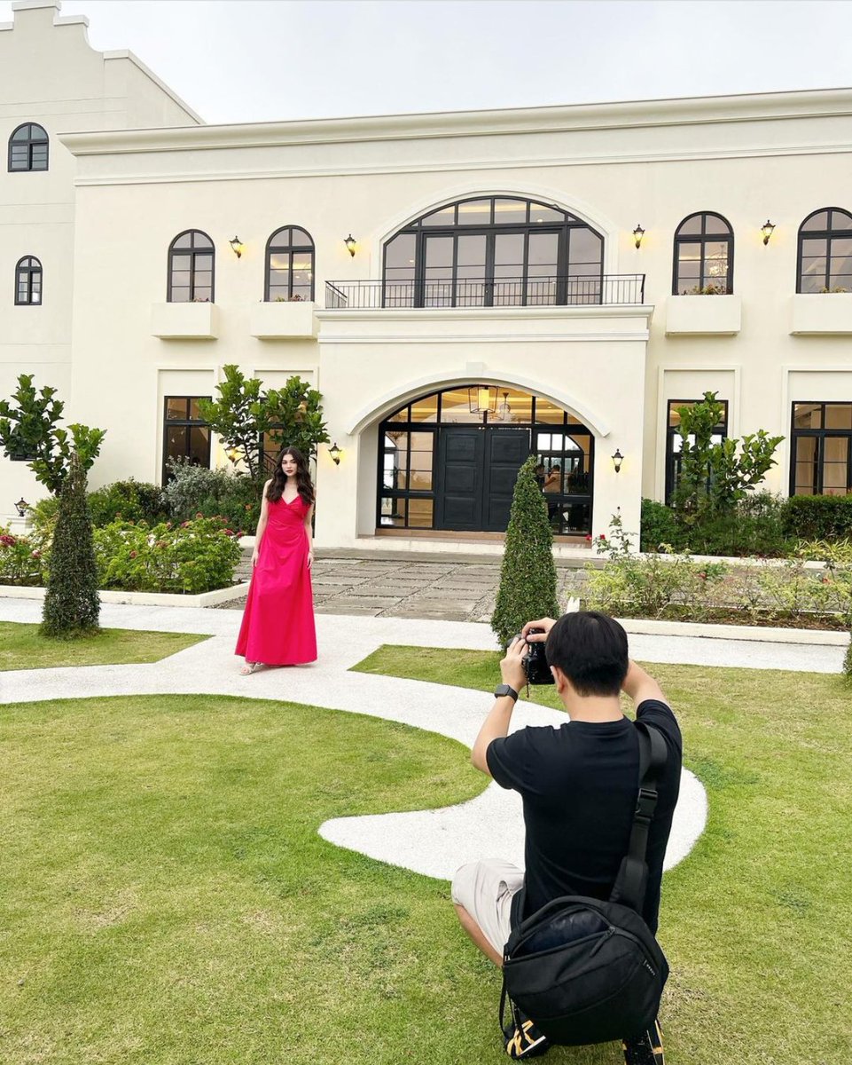 rhisource's tweet photo. ethereal bts photos of bās by rhian ramos x get spotted shop https://t.co/rvtRVj1utB
