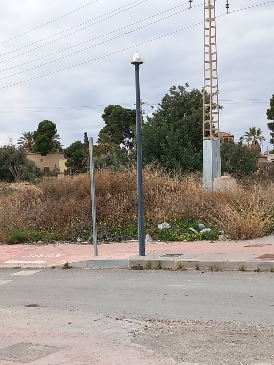 #SoluciónNouNazareth @CarlosMazon40 <a href="/dipuAlicante/">Diputación de Alicante</a>