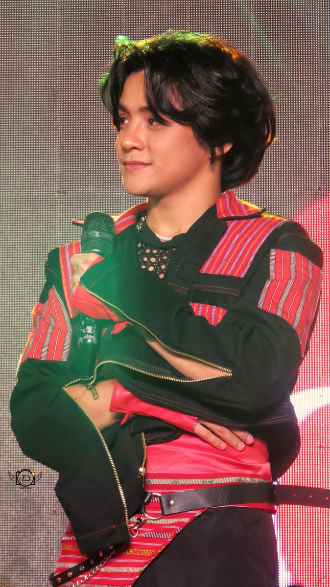 taneodaily's tweet photo. #ALAMAT at Panagbenga Festival 2023 Coke Studio Concert, Melvin Jones Grandstand, Baguio City 2|18|2023
SIR TOMAS ANG KYUT MO PO TALAGA!
ALAMAT MAKIKISAYA SA BAGUIO
#ALAMATinPanagbenga2023
#CokeStudioConcertWithALAMAT
@Official_ALAMAT
@ALAMAT_members #ALAMAT_TOMAS https://t.co/lOhFbwiszN
