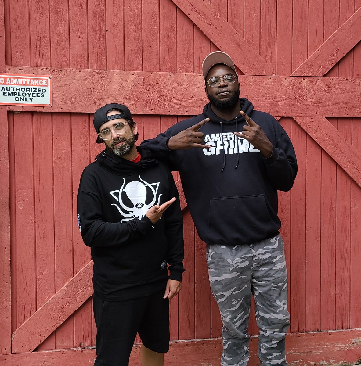 AmericanGrime_'s tweet image. Just announced! We are heading back to the DMV! 
This time, catch us in Baltimore with the @headnodentertainment &amp;amp; @properproductionsdc family.
.
Direct support for Commodo &amp;amp; @joenicedj 
March 29th. 
Hosted by @MCJumanJi
&amp;amp; @TheRealMCTwisty
#AmericanGrime