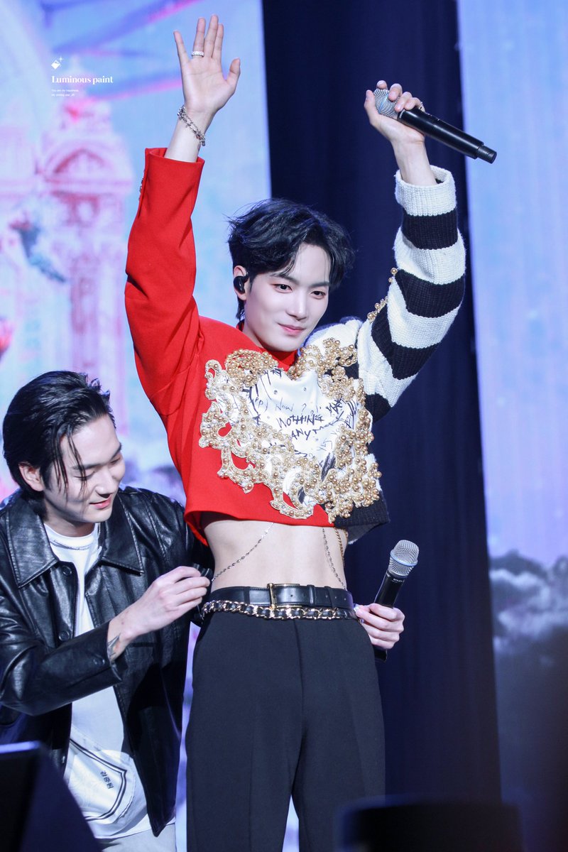 jronpics's tweet photo. #NUEST #뉴이스트 #JR #KIMJONGHYEON #ARON #AARONKWAK #김종현 #아론 #곽아론

/)/) ˚。´☆
( . .) ☆´˚。☆
( づ♡ ☆ https://t.co/SDz6MSirYt