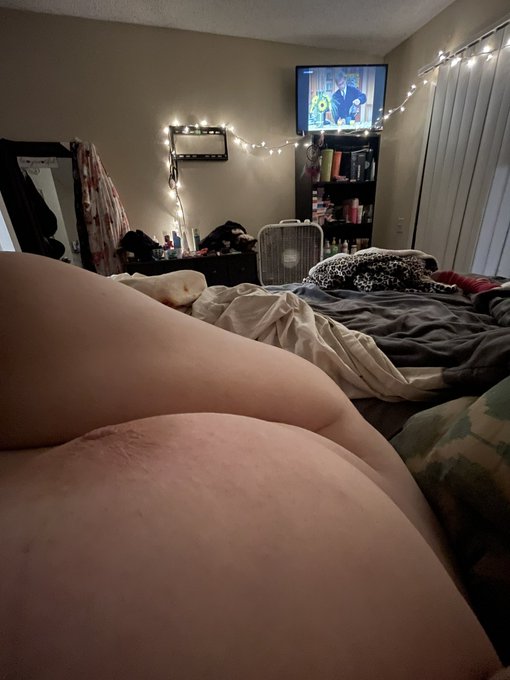 Does this qualify as a hip dip? Lol https://t.co/vFARM3BJ4P<a href="/tag/mvsales"class="tags"><span>#mvsales</span></a>